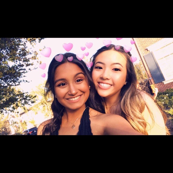 Meet your Posher, Erica - Picture 1 of 1